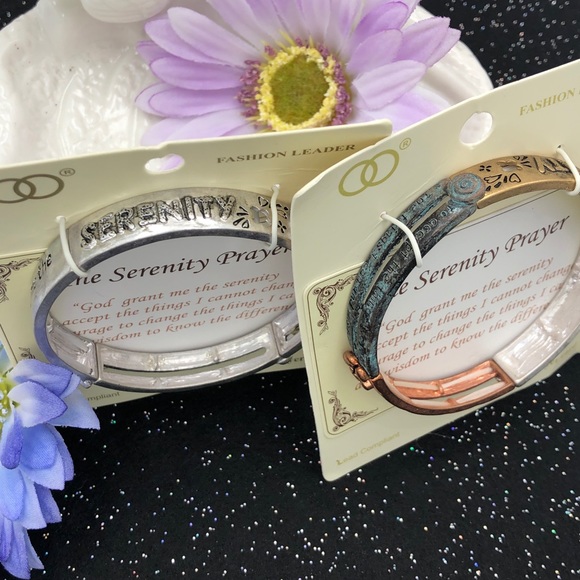 🌼 Serenity Prayer Worded Stretch Bracelet - Picture 2 of 4